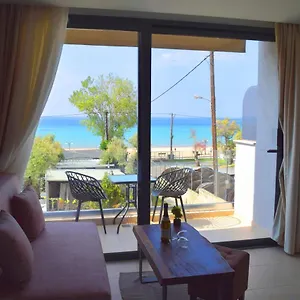 Apartament Katrin Luxury, Nea Moudania
